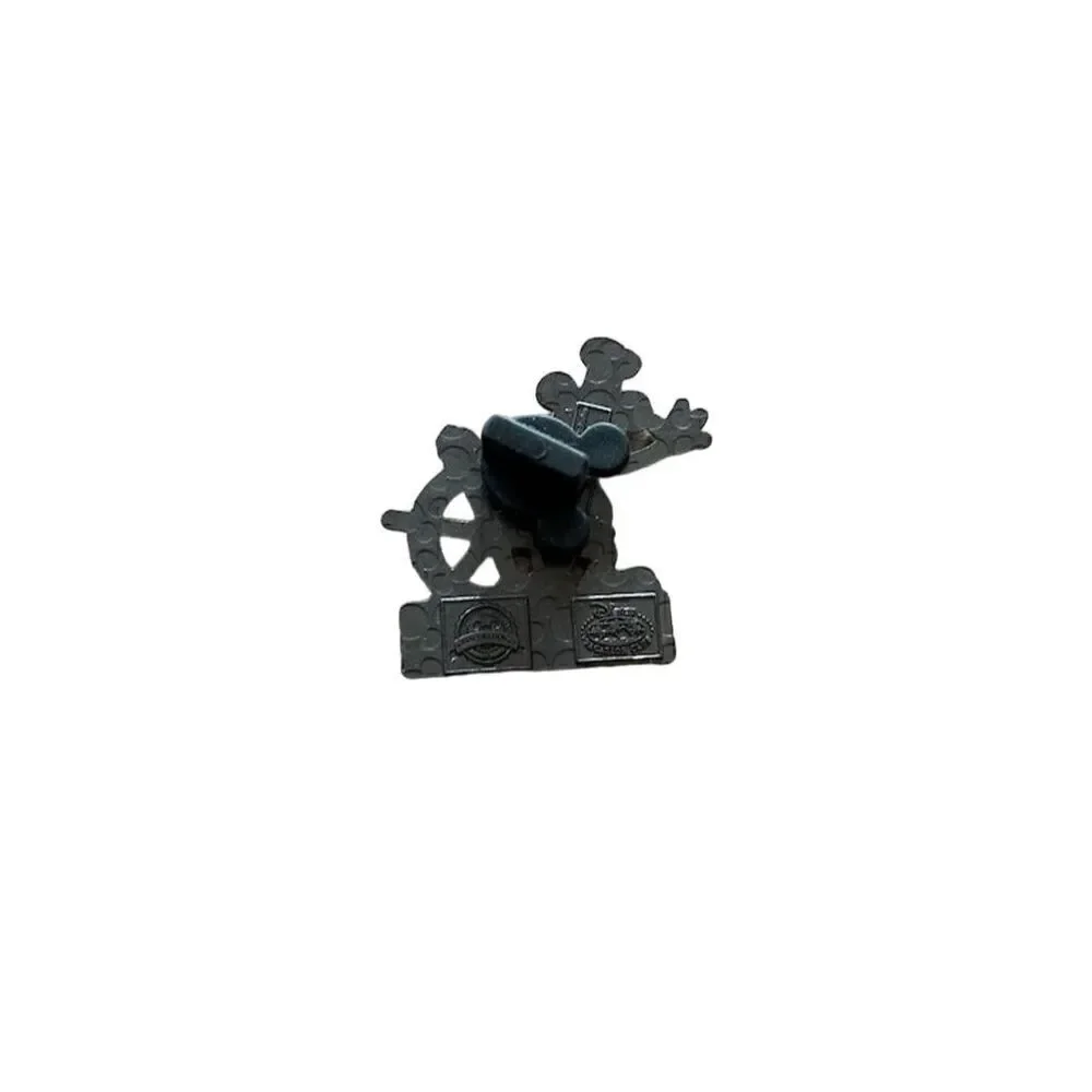 Disney Vacation Club Steamboat Willie Mickey Mouse Ship Wheel Collectible Pin